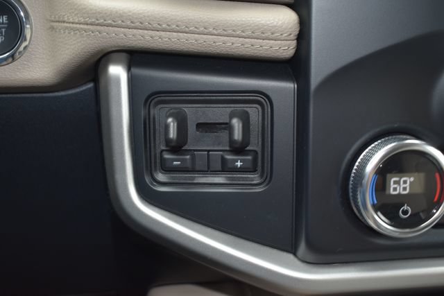 Used 2024 Ford Expedition Max Limited AWD/4WD image 32