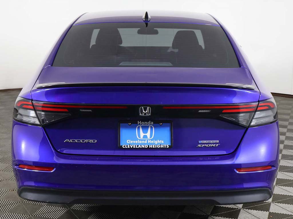 Used 2023 Honda Accord Sport image 10