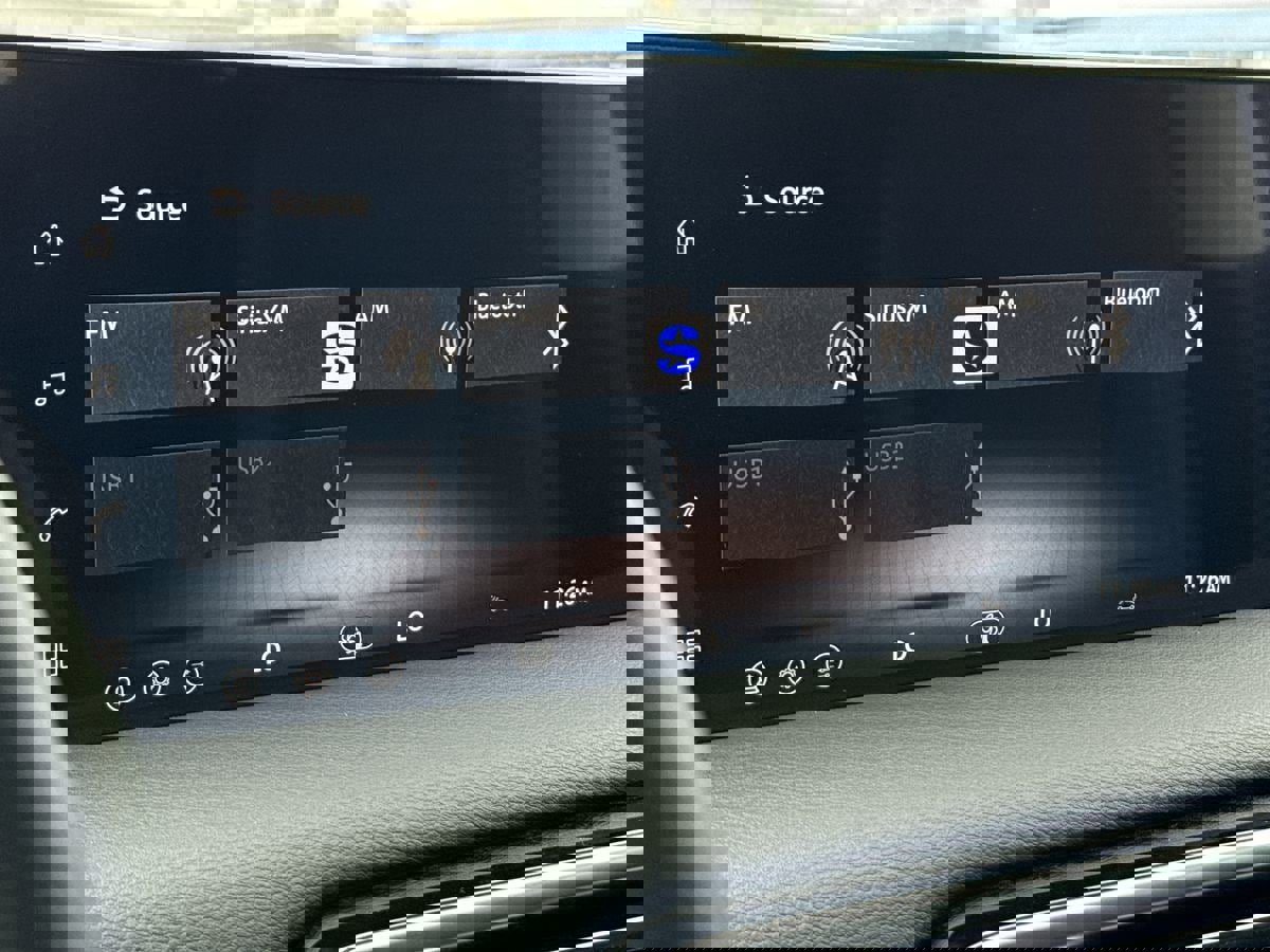 New 2026 Nissan Armada SV image 28