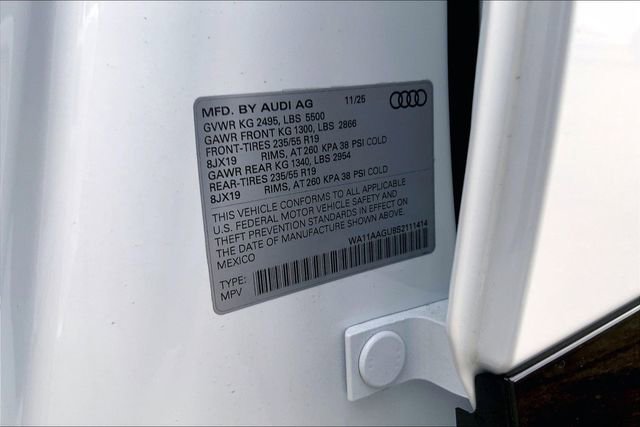 New 2025 Audi Q5 Premium image 12