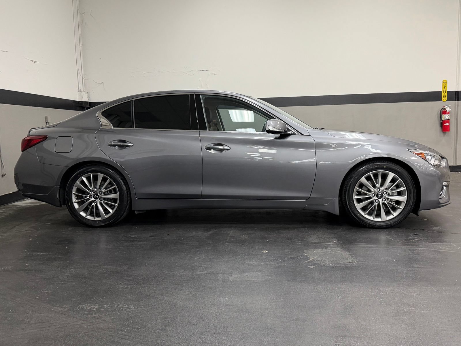 Used 2023 INFINITI Q50 Luxe w/ Cargo Package RWD image 5