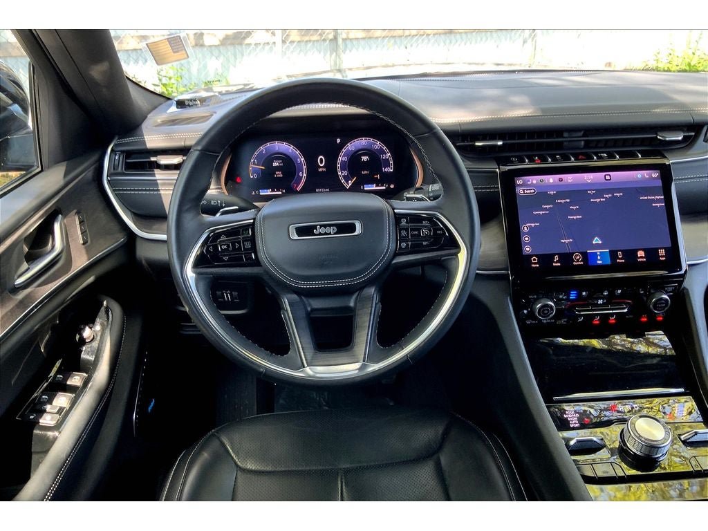 Used 2022 Jeep Grand Cherokee L Overland AWD/4WD image 6