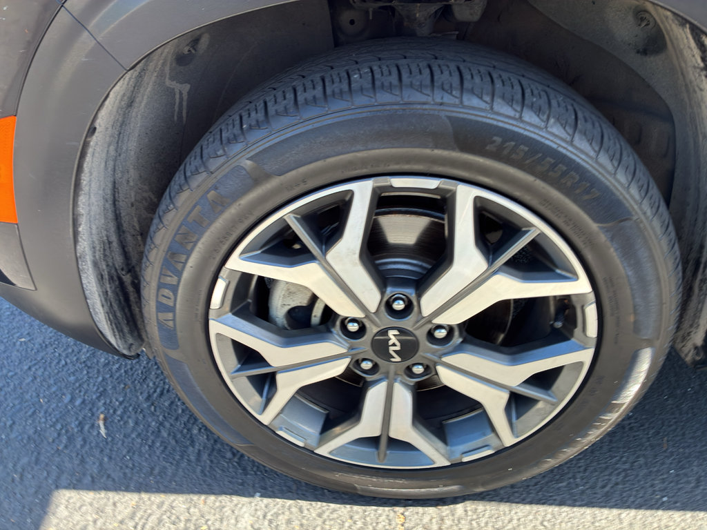 Used 2023 Kia Seltos EX AWD/4WD image 14