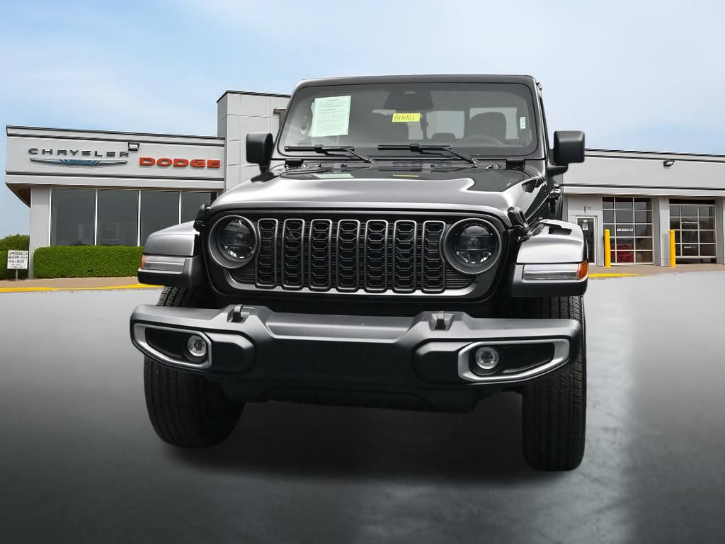 Used 2026 Jeep Gladiator Sport AWD/4WD image 8
