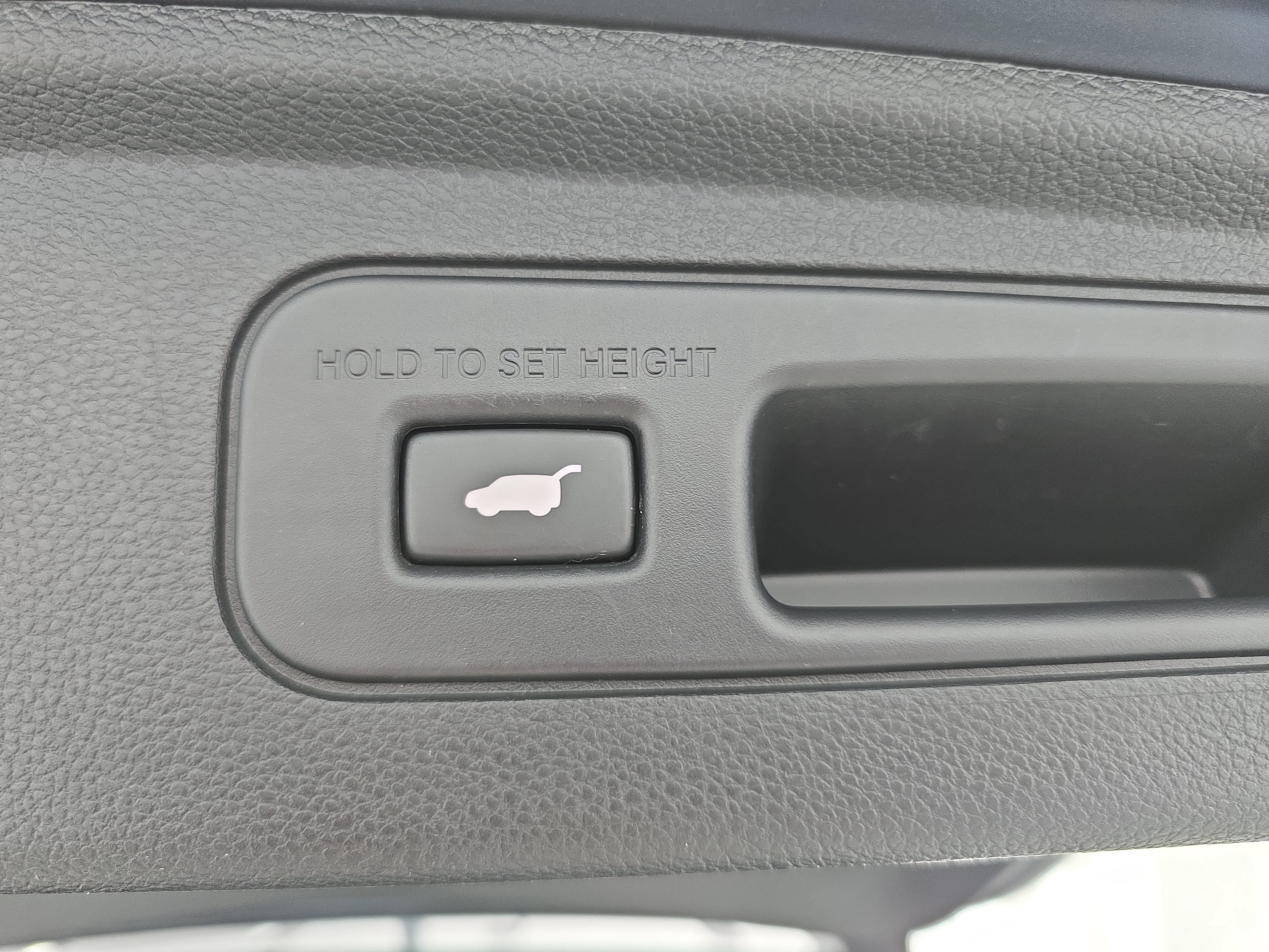 Certified 2025 Honda Odyssey Touring image 14