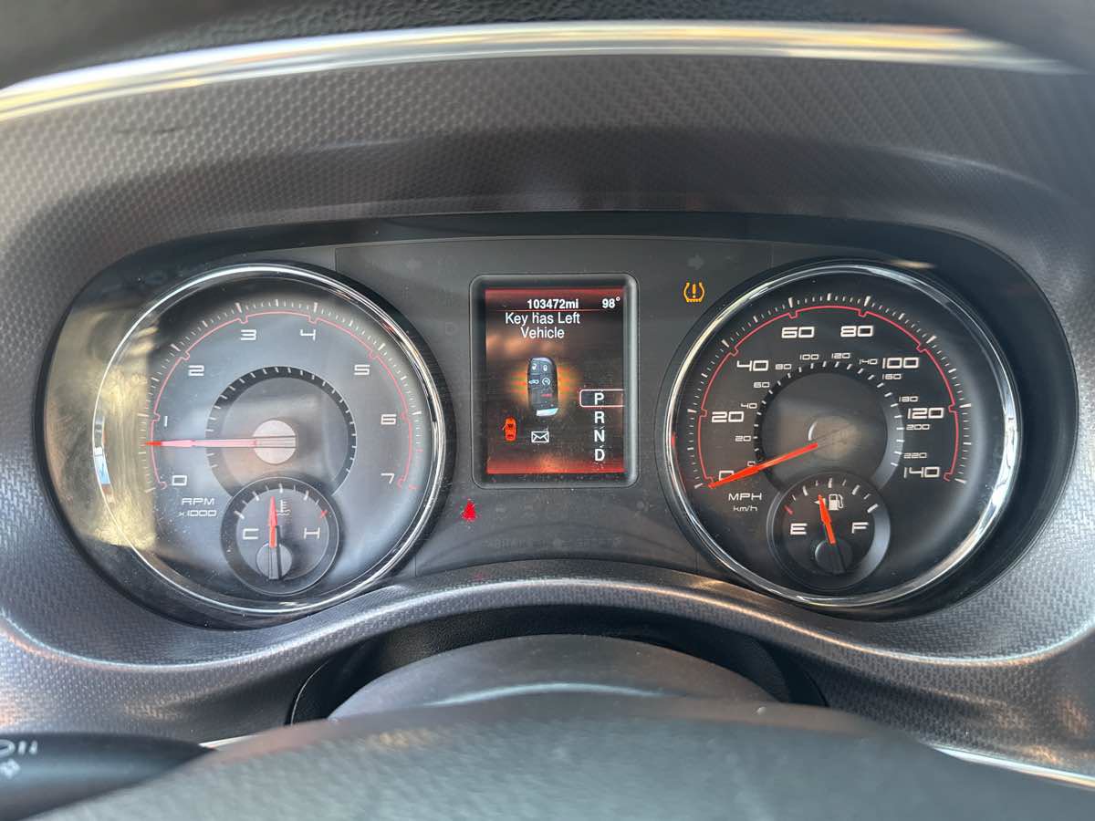 Used 2014 Dodge Charger SE RWD image 29
