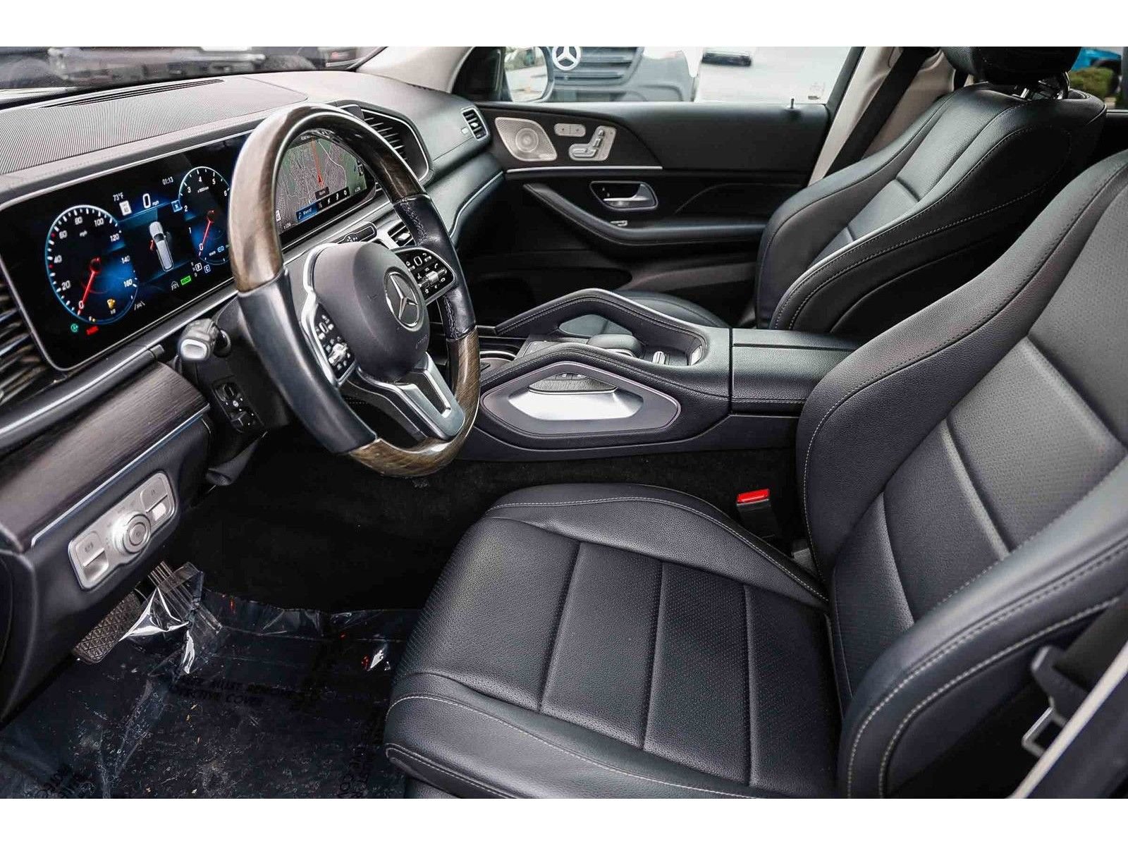 Used 2023 Mercedes-Benz GLS 450 4MATIC image 20