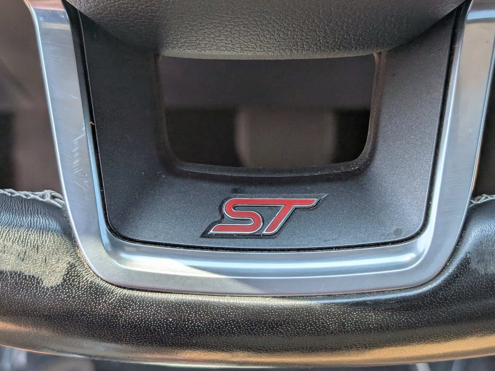 Used 2020 Ford Explorer ST w/ ST Street Pack AWD/4WD image 28