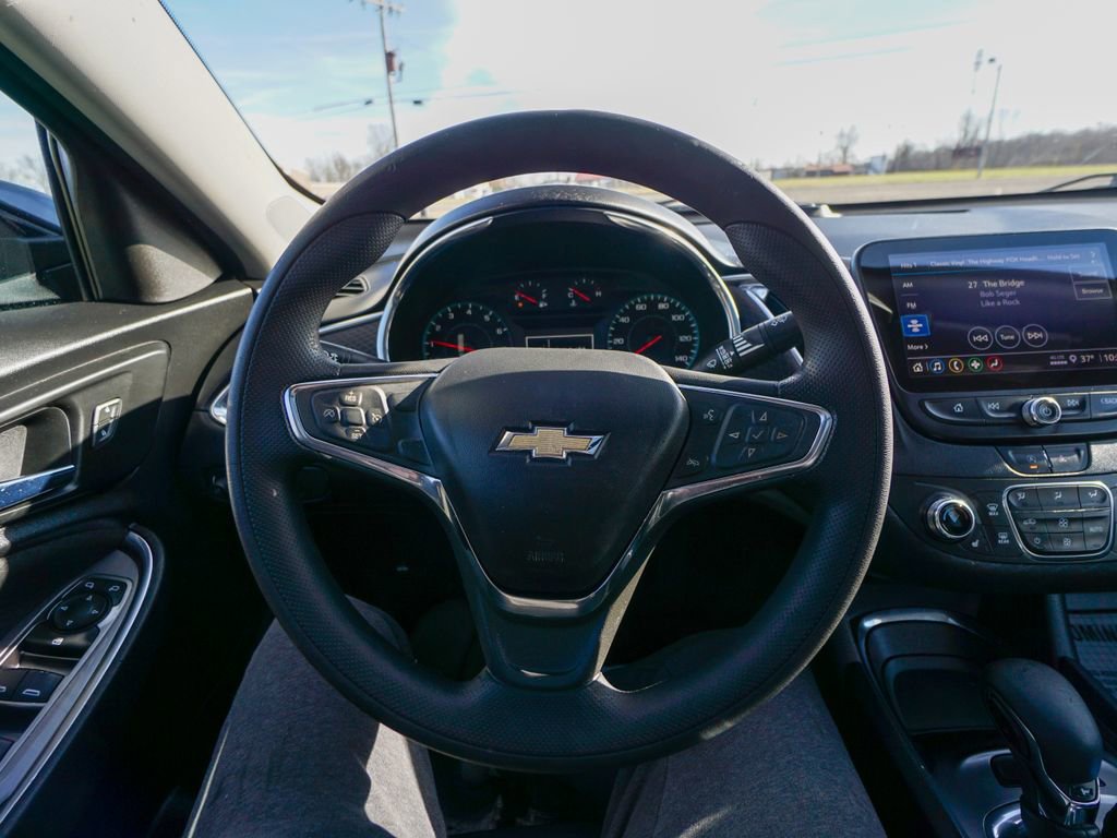 Used 2021 Chevrolet Malibu LT image 20
