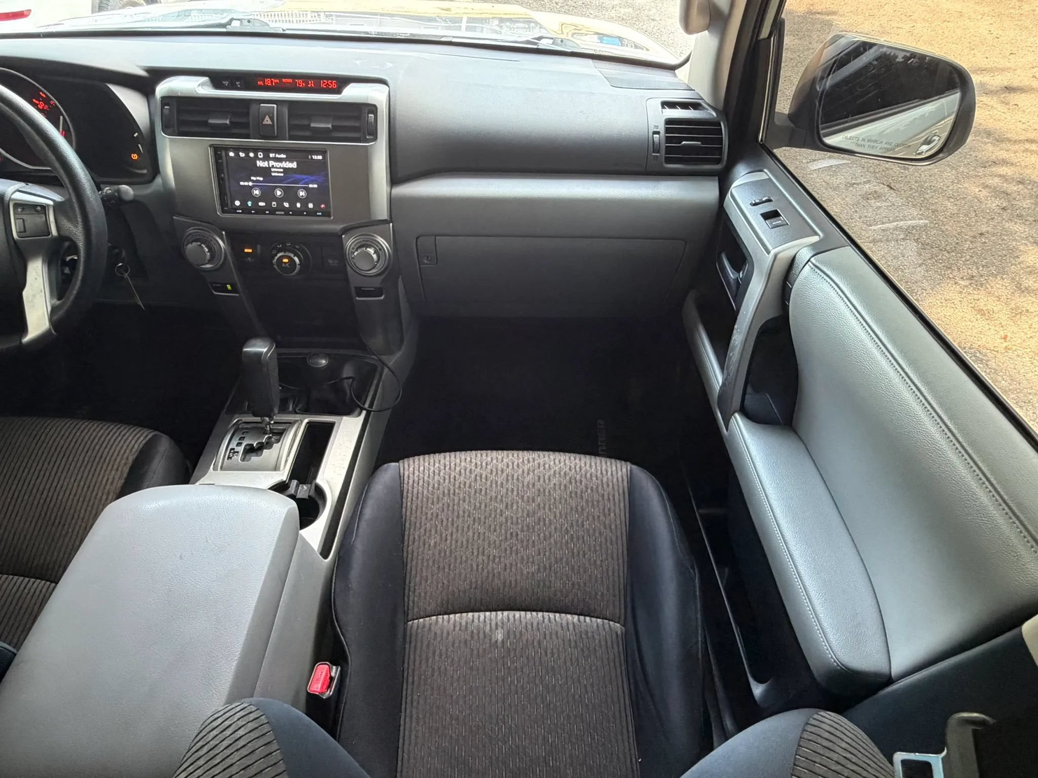 Used 2010 Toyota 4Runner SR5 AWD/4WD image 24