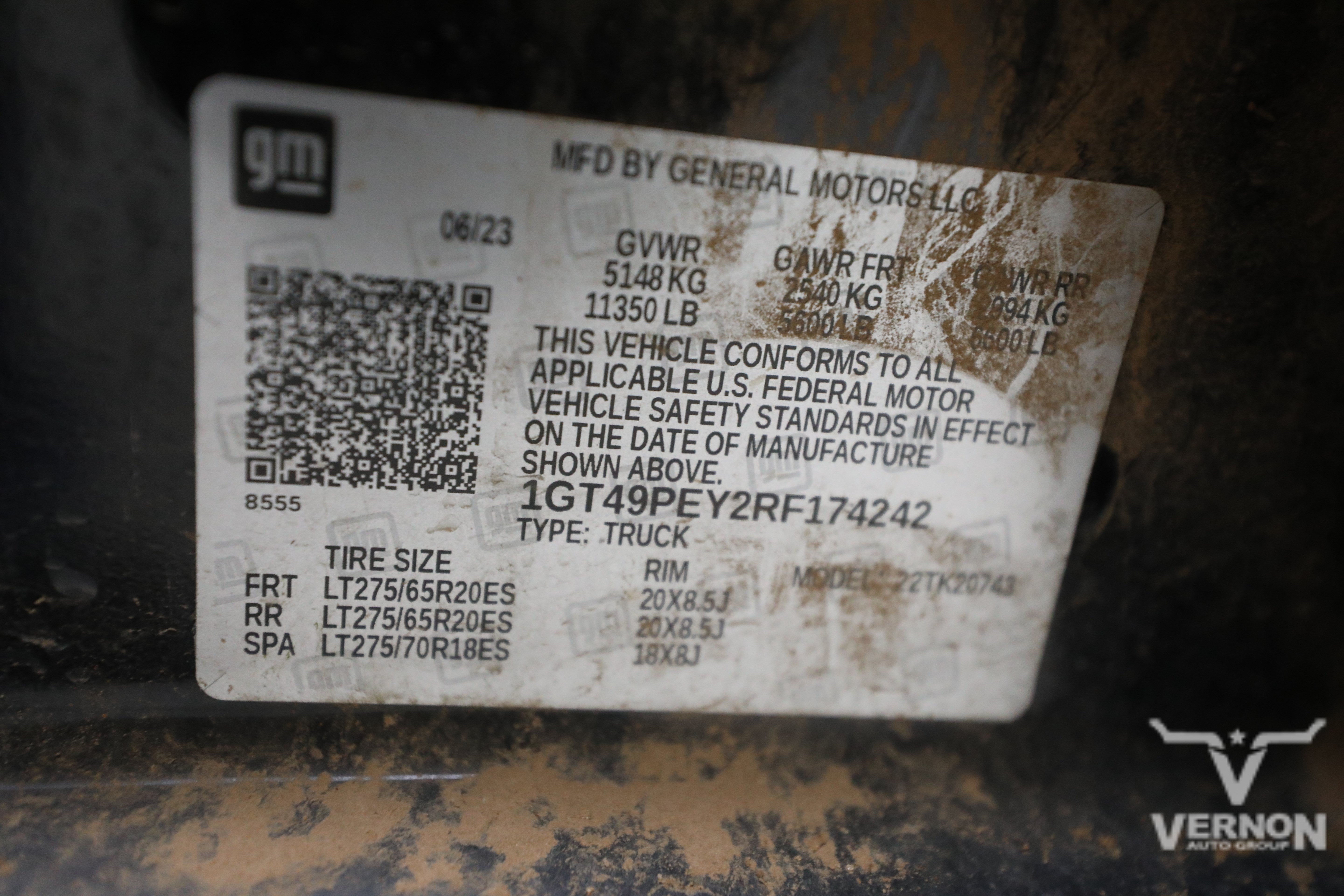 Used 2024 GMC Sierra 2500 AT4 w/ AT4 Preferred Package AWD/4WD image 13