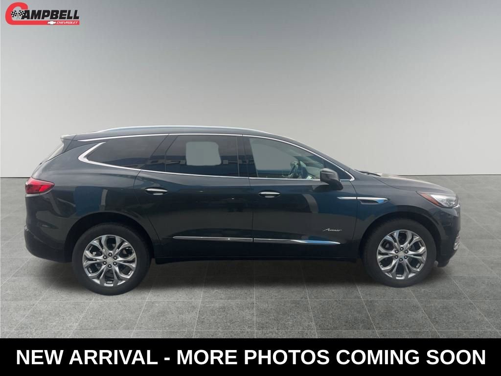Used 2018 Buick Enclave Avenir w/ Avenir Technology Package image 6