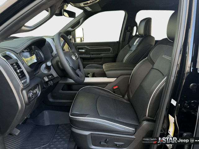 New 2026 RAM 3500 Laramie AWD/4WD image 10