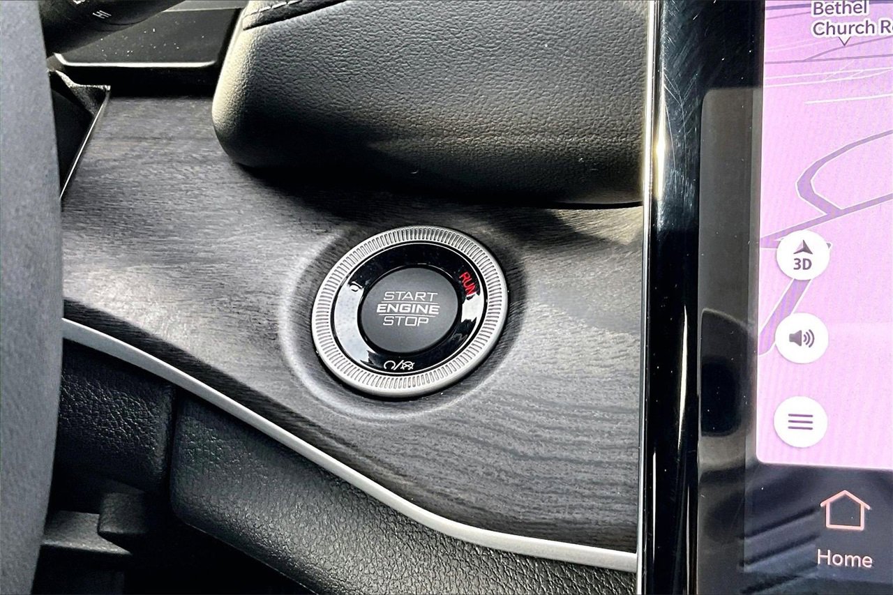 Used 2024 Jeep Grand Cherokee Limited 4xe image 28