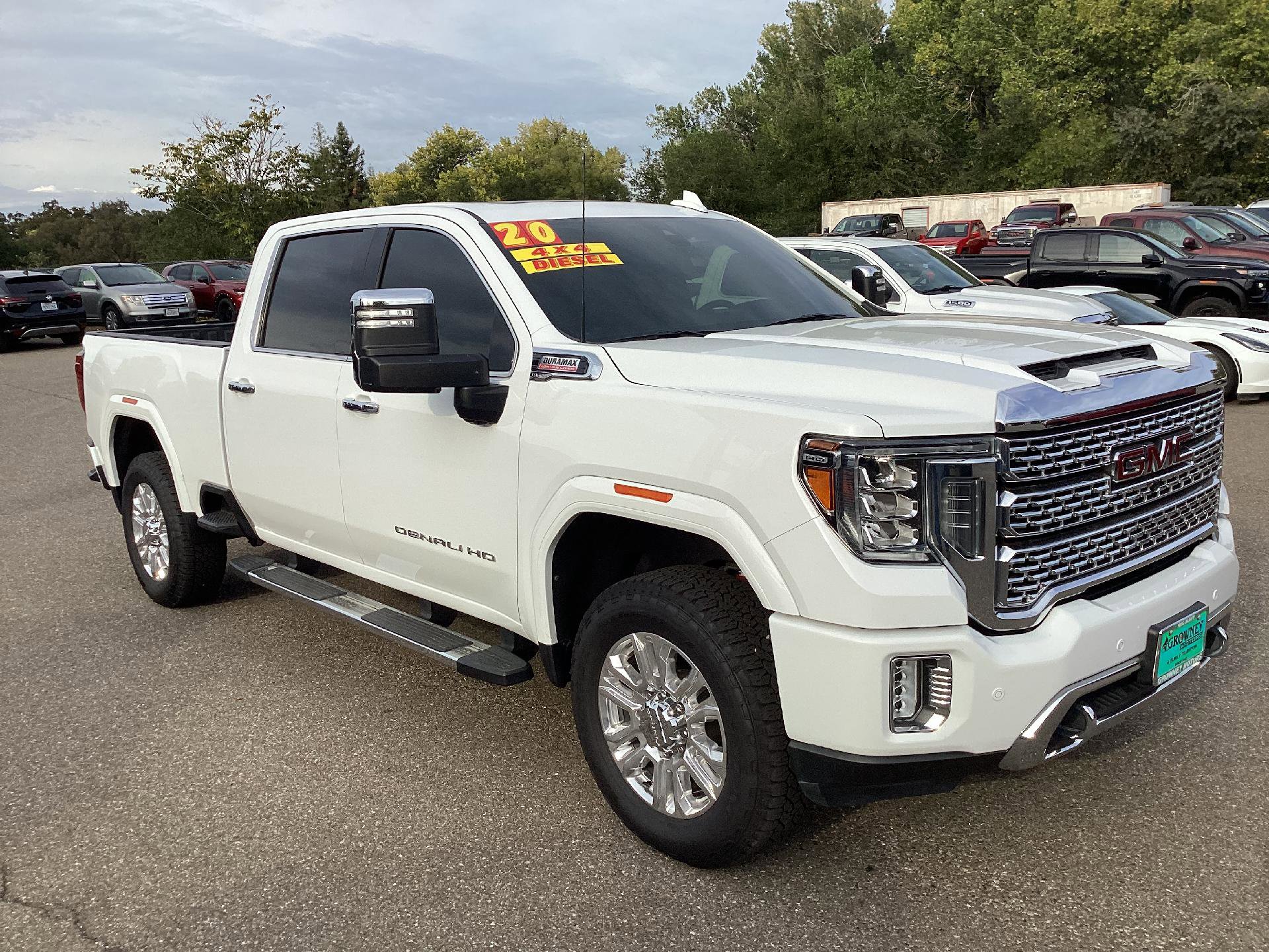 Used 2020 GMC Sierra 2500 Denali w/ Denali Ultimate Package image 3