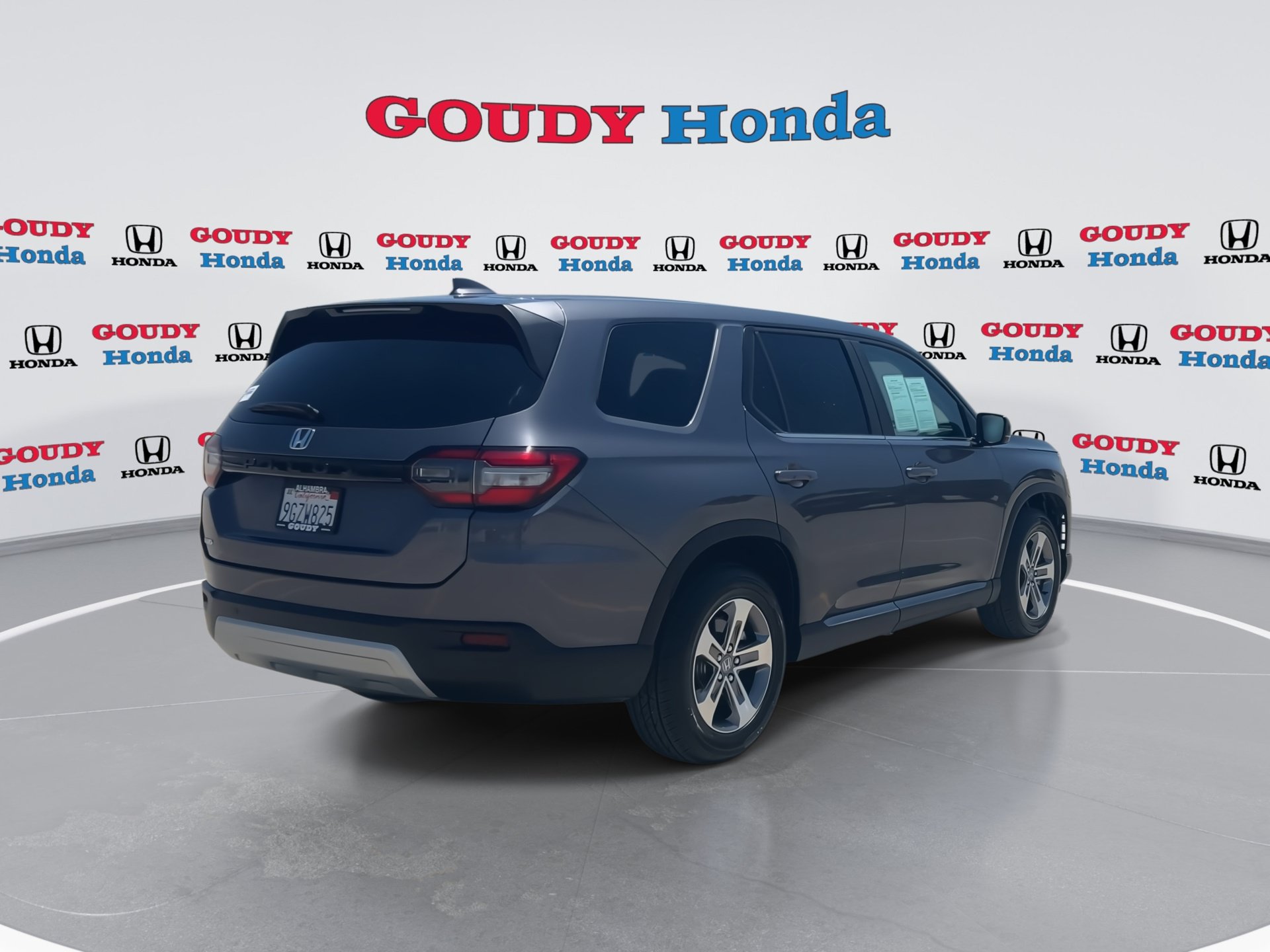Certified 2023 Honda Pilot EX-L image 8