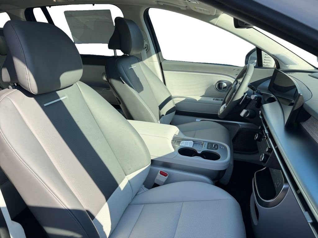 New 2026 Hyundai Ioniq 9 Limited image 15