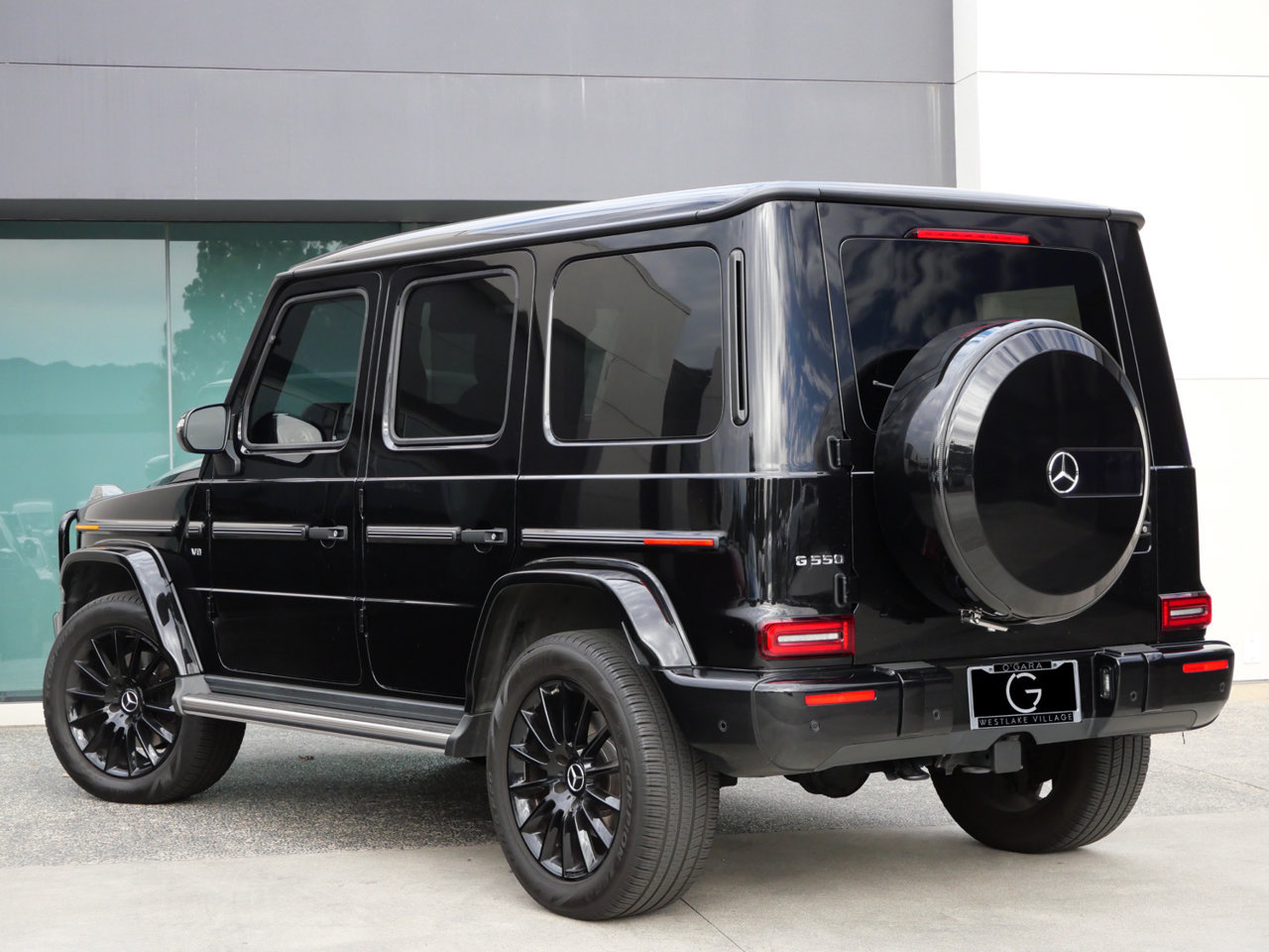 Used 2023 Mercedes-Benz G 550 image 5