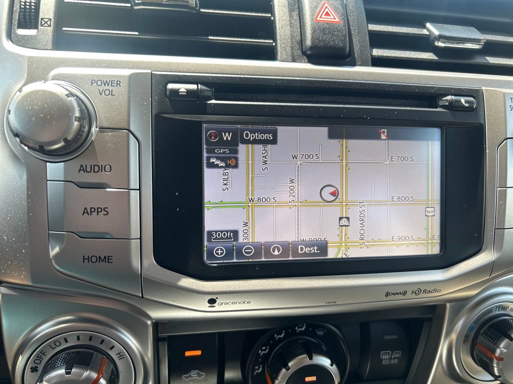 Used 2016 Toyota 4Runner SR5 AWD/4WD image 22