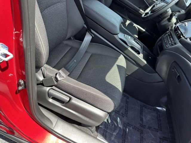 Used 2025 Honda Ridgeline Sport image 8