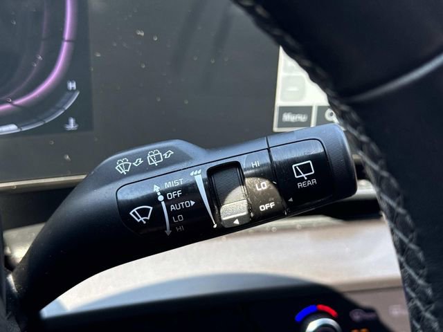 Used 2023 Kia Sportage EX image 25