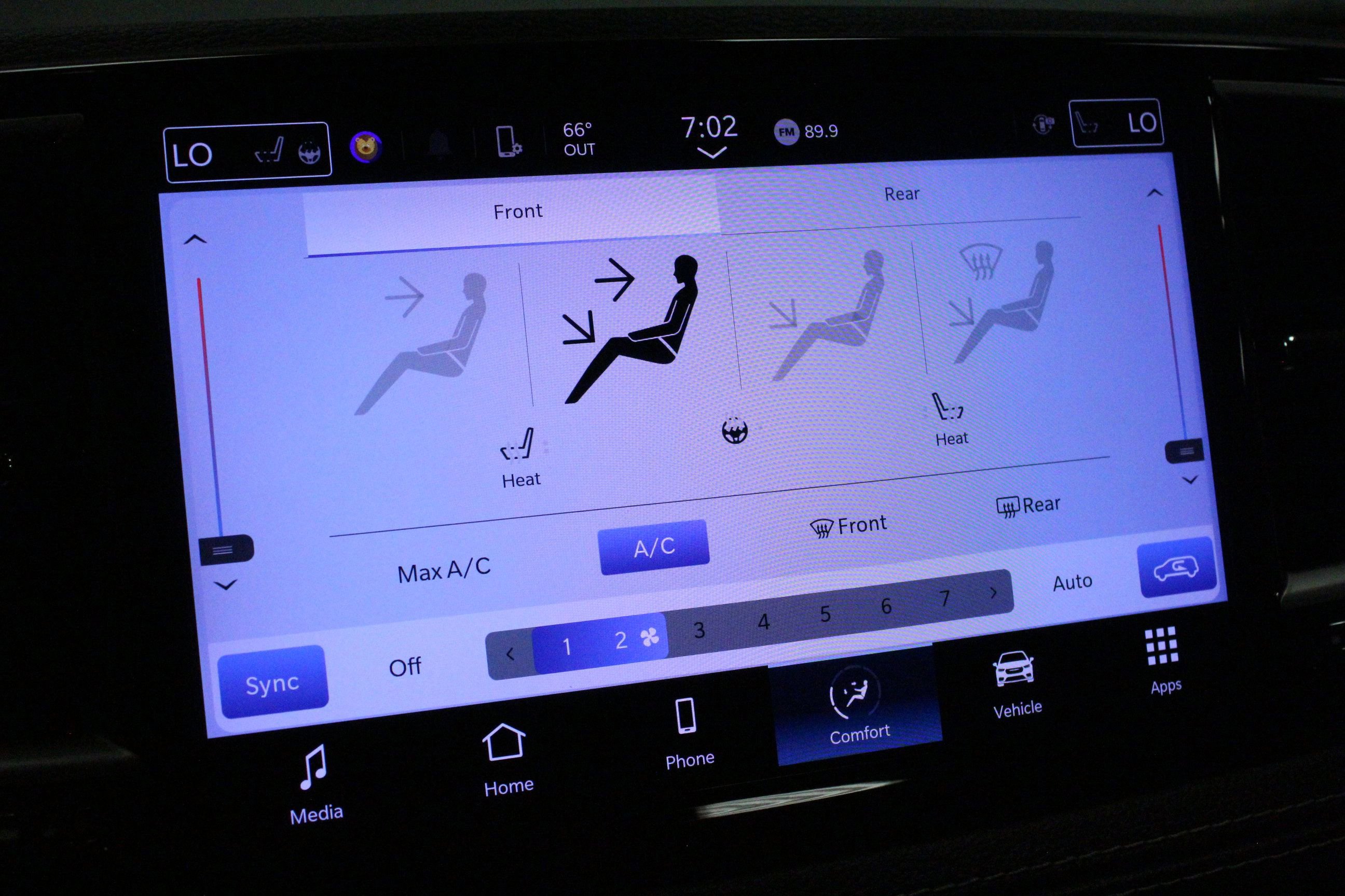 Used 2023 Chrysler Pacifica Touring-L FWD image 26