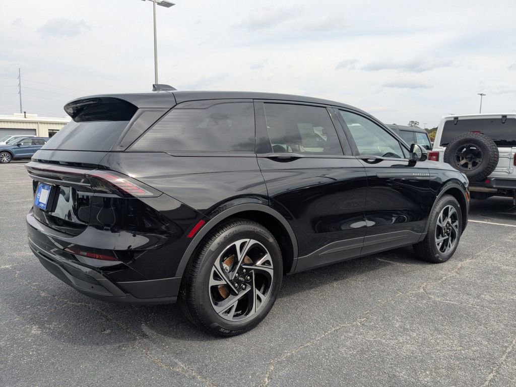 New 2026 Lincoln Nautilus Premier w/ Equipment Group 102A AWD/4WD image 4