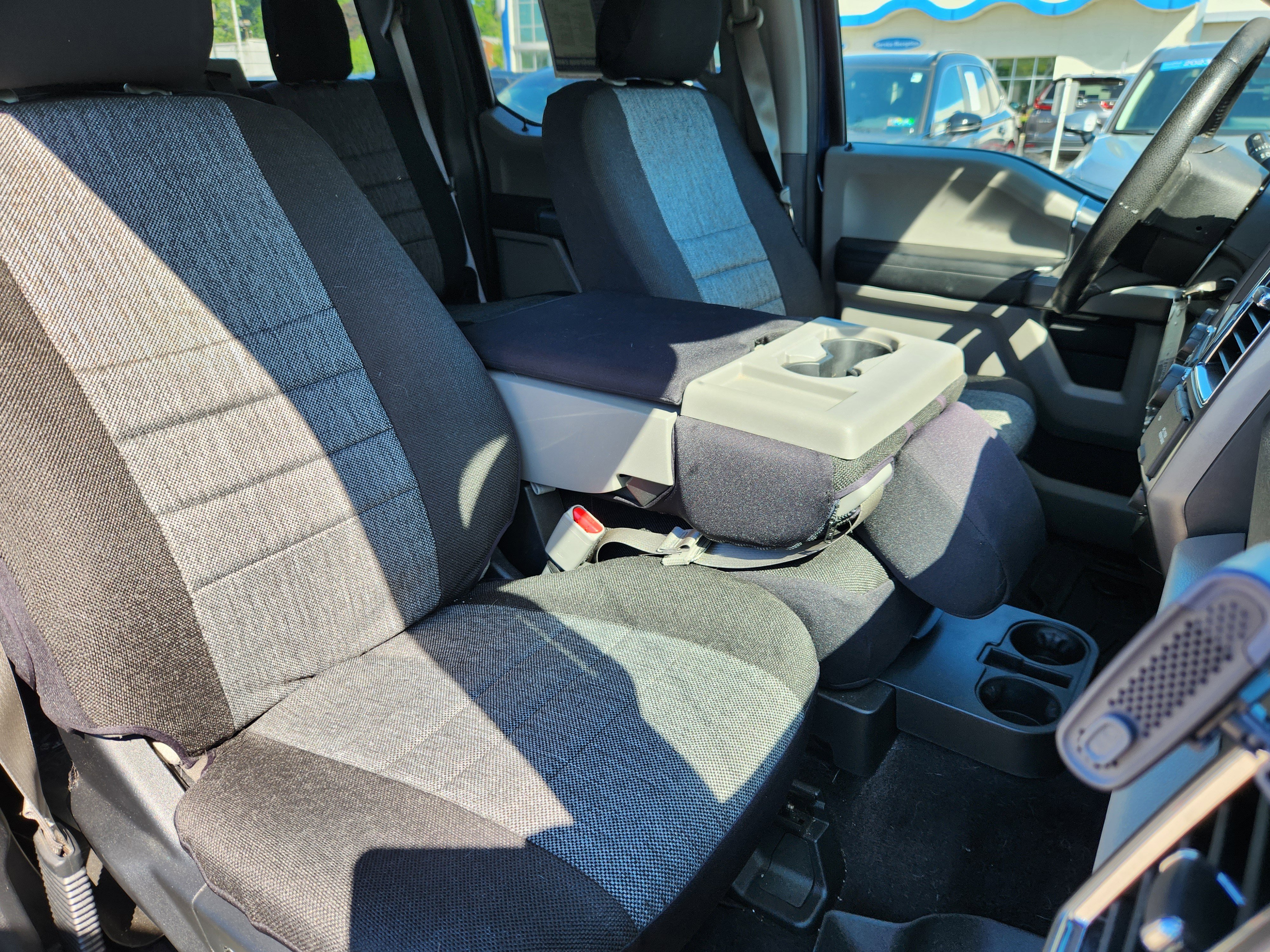 Used 2016 Ford F150 XLT w/ Equipment Group 302A Luxury AWD/4WD image 14