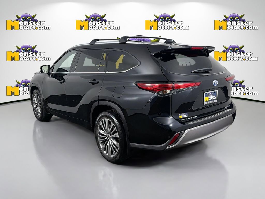 Used 2022 Toyota Highlander Platinum image 7