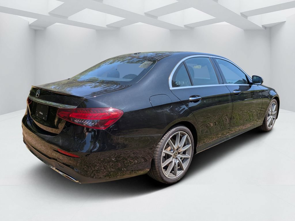 Used 2021 Mercedes-Benz E 350 Sedan image 3