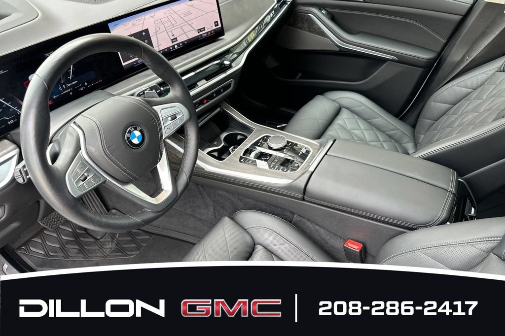 Used 2025 BMW X7 xDrive40i AWD/4WD image 10