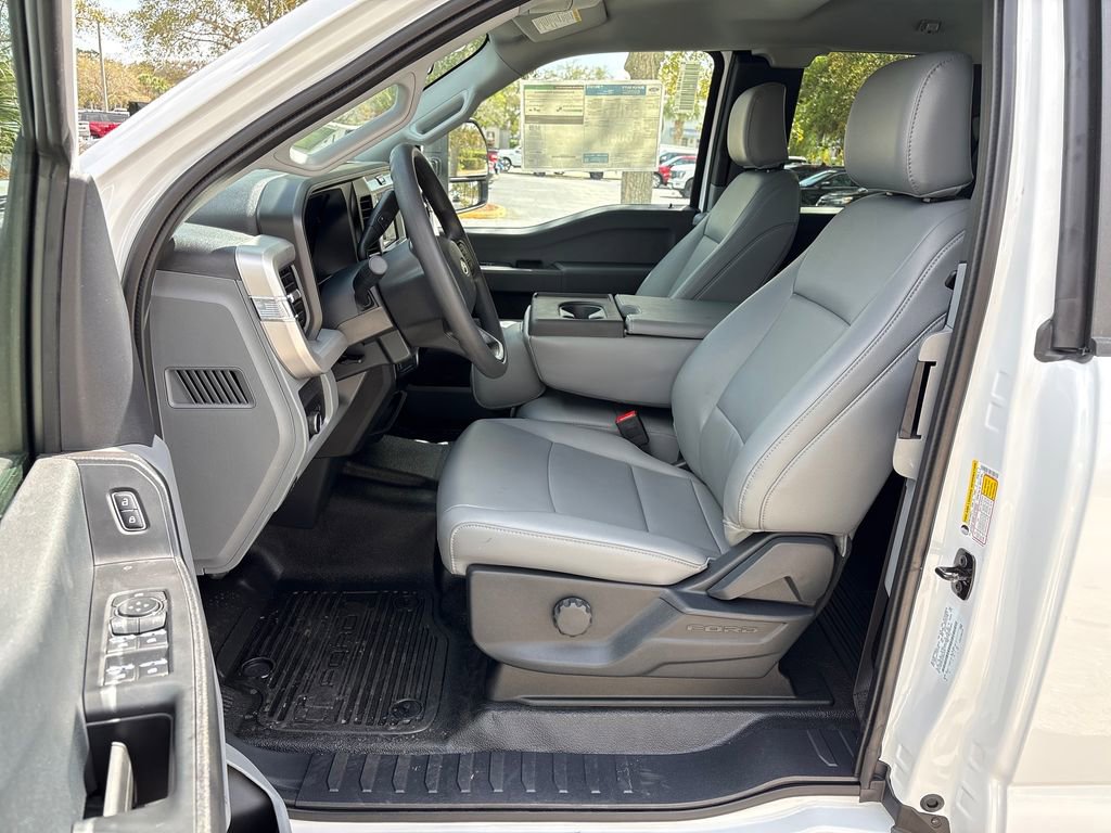 New 2026 Ford F350 XL w/ 360-Degree Camera Package image 19