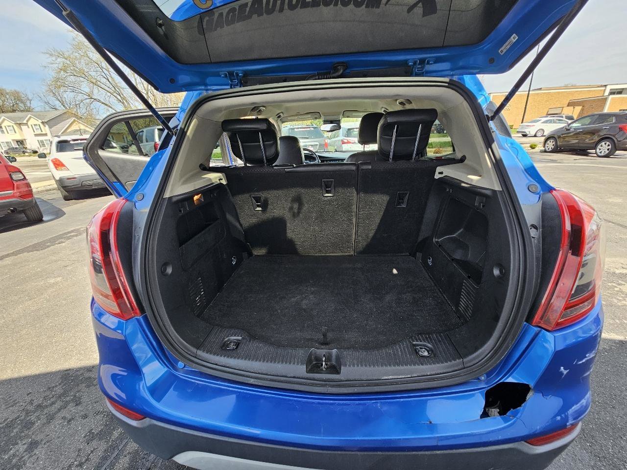 Used 2018 Buick Encore Sport Touring image 24