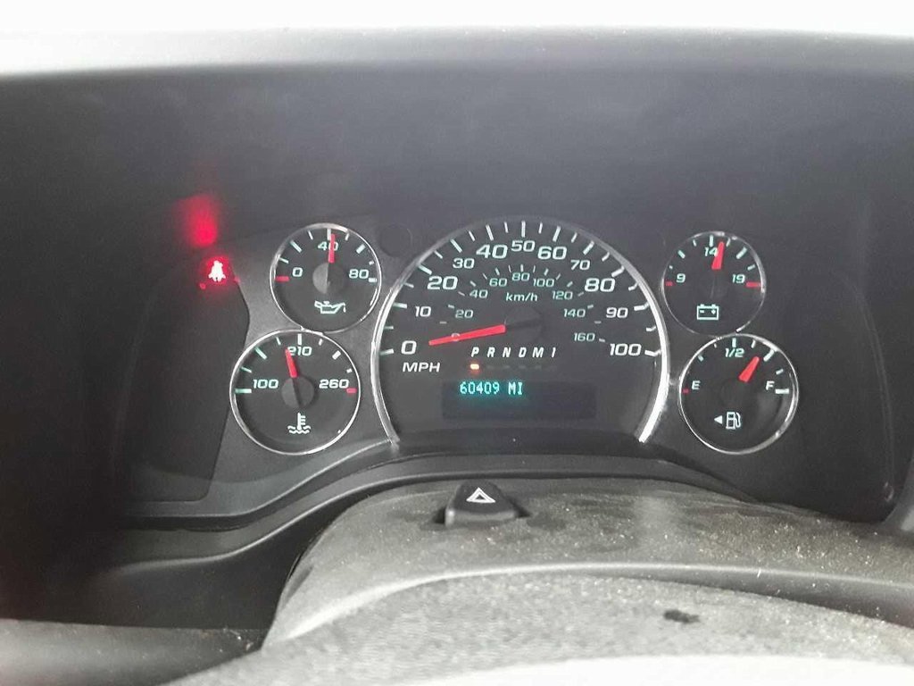 Used 2017 Chevrolet Express 2500 image 9