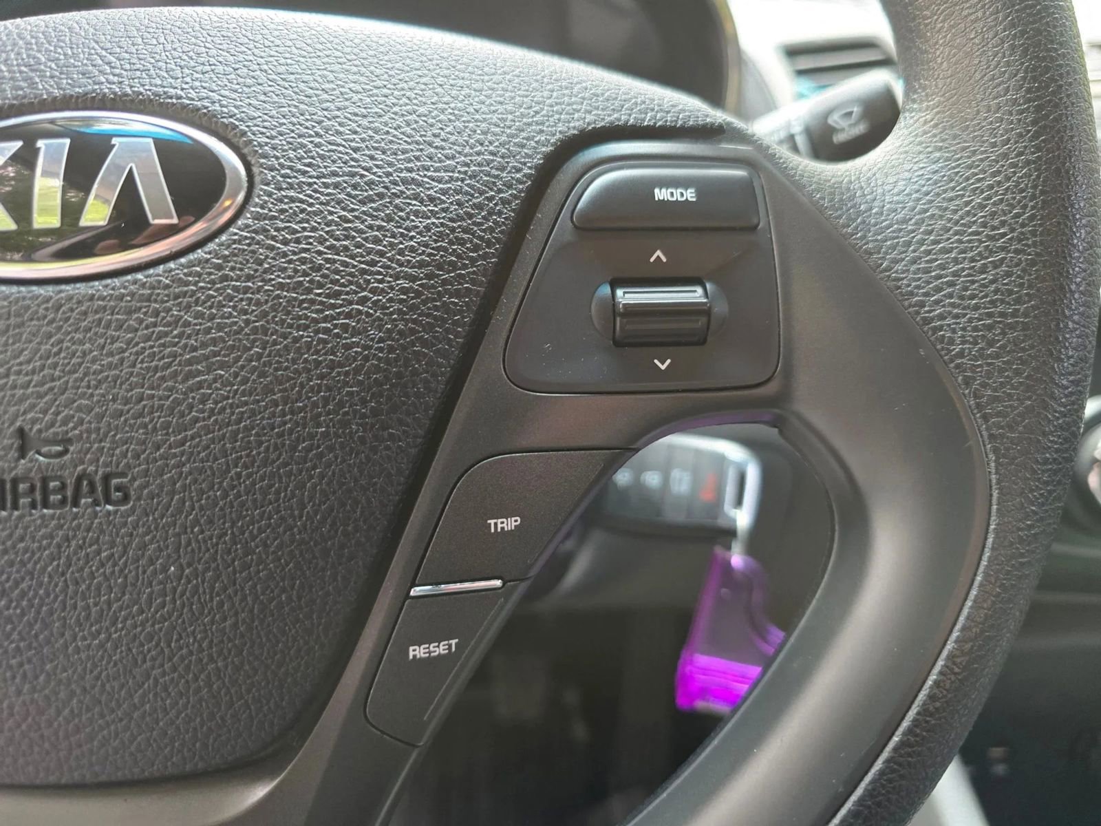 Used 2017 Kia Forte LX image 24