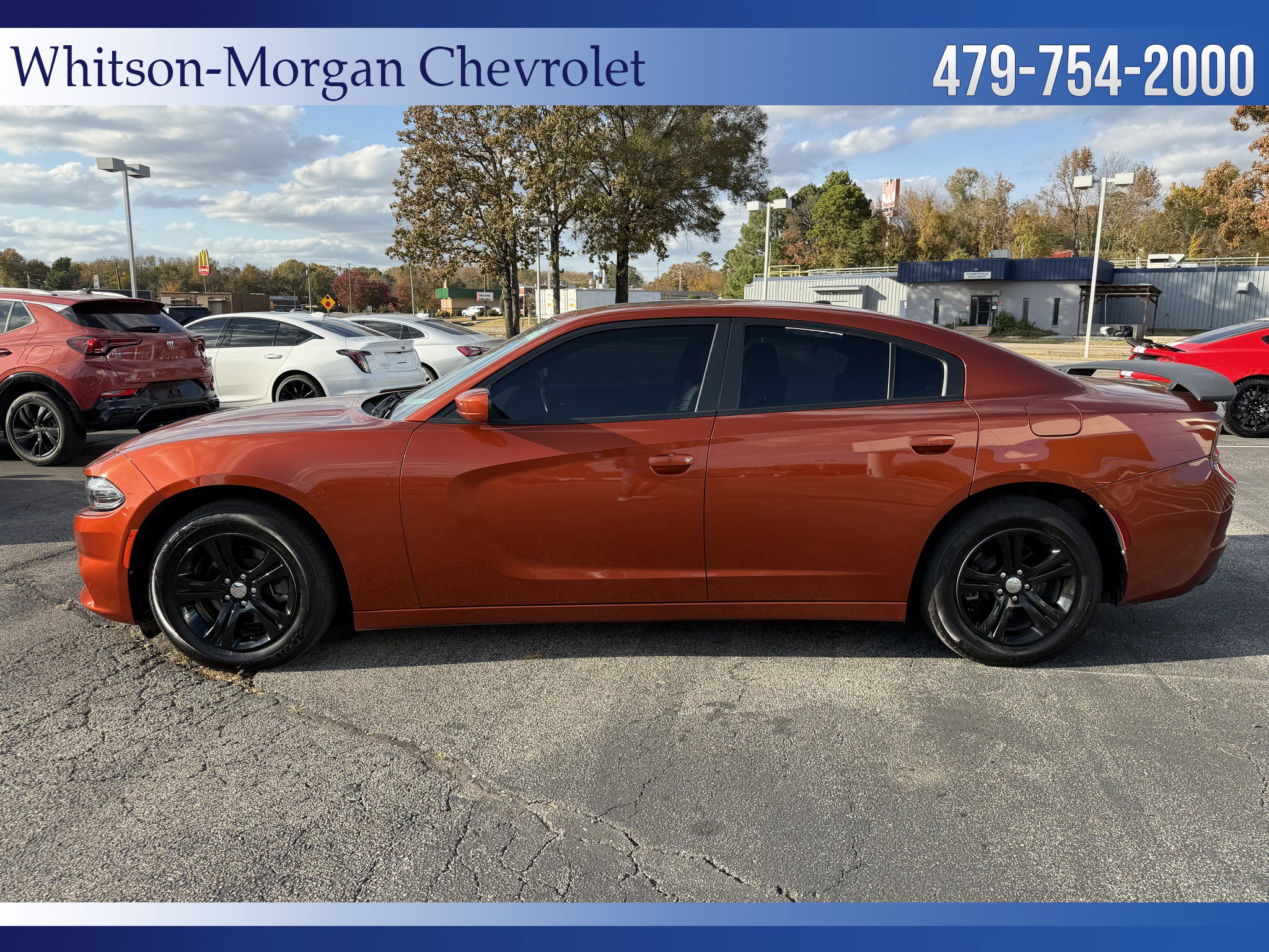 Used 2021 Dodge Charger SXT w/ Leather Interior Group image 2