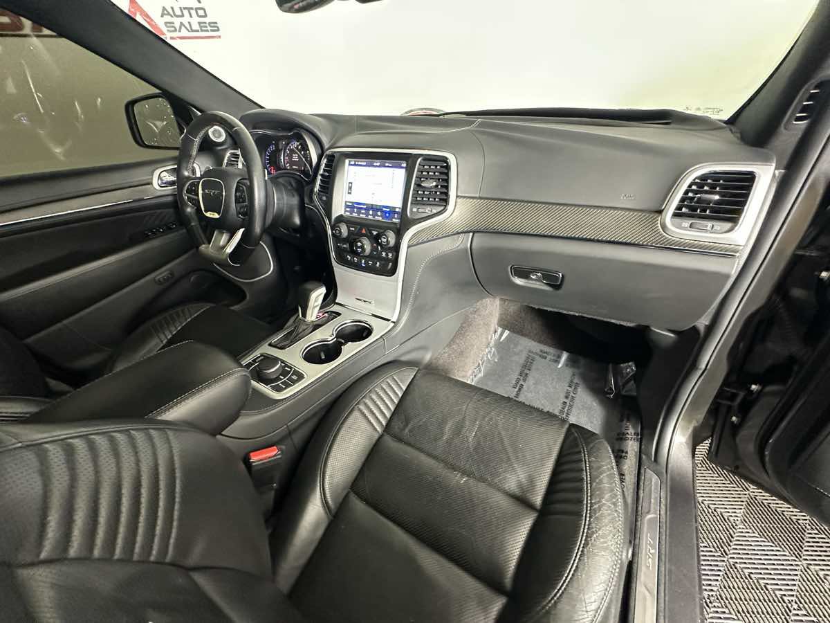 Used 2018 Jeep Grand Cherokee SRT AWD/4WD image 22
