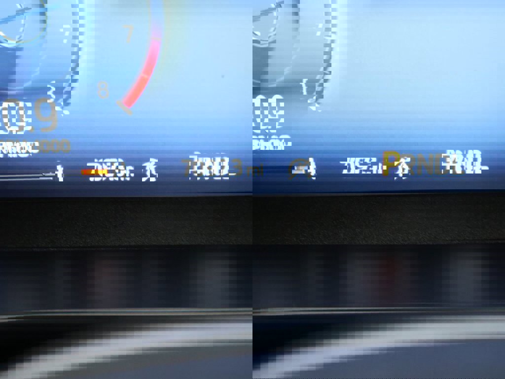 Used 2025 Ford Escape ST-Line Elite w/ Premium Technology Package image 32