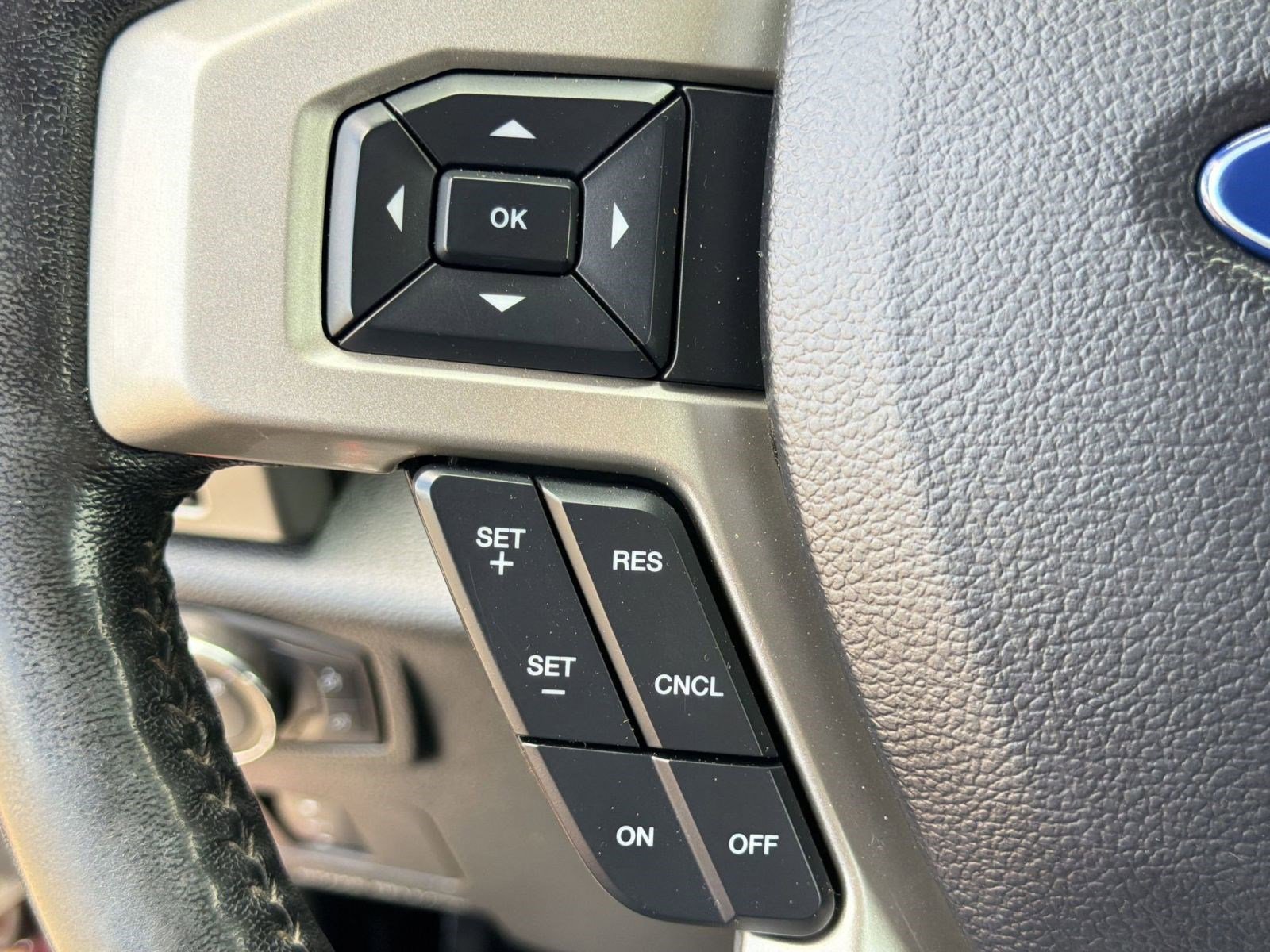 Used 2020 Ford F250 Lariat AWD/4WD image 16