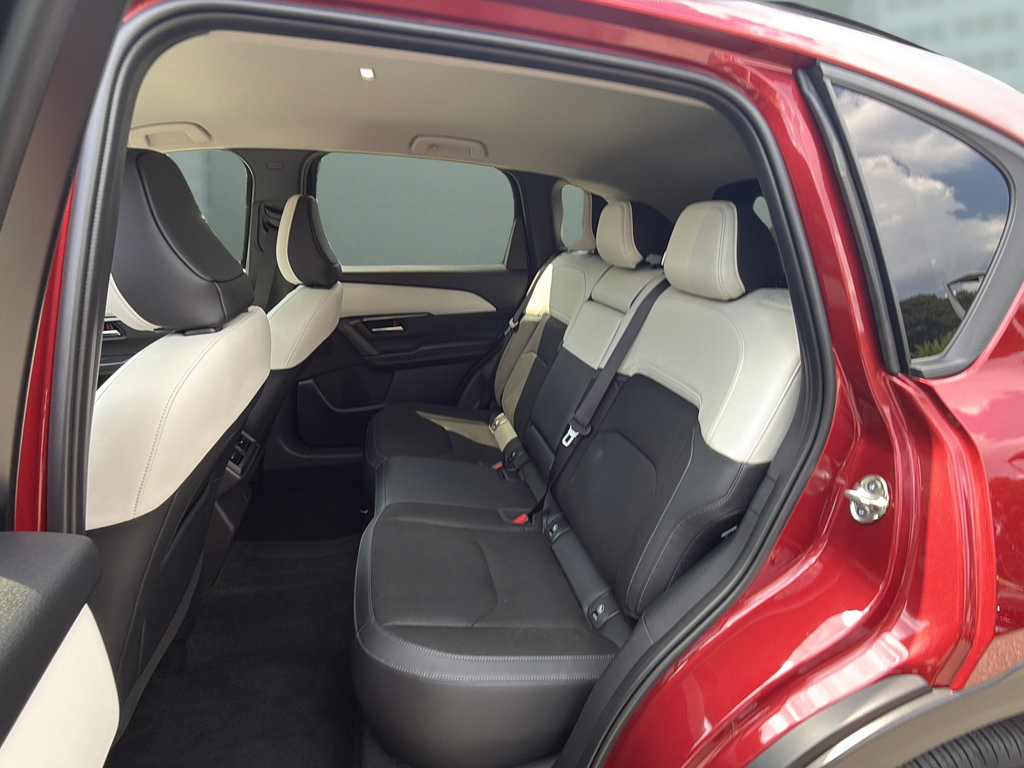 Certified 2026 MAZDA CX-5 Preferred AWD/4WD image 12