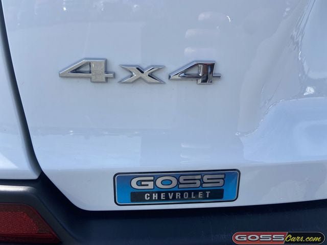 Used 2022 Jeep Cherokee Limited w/ Mopar Interior Package AWD/4WD image 33