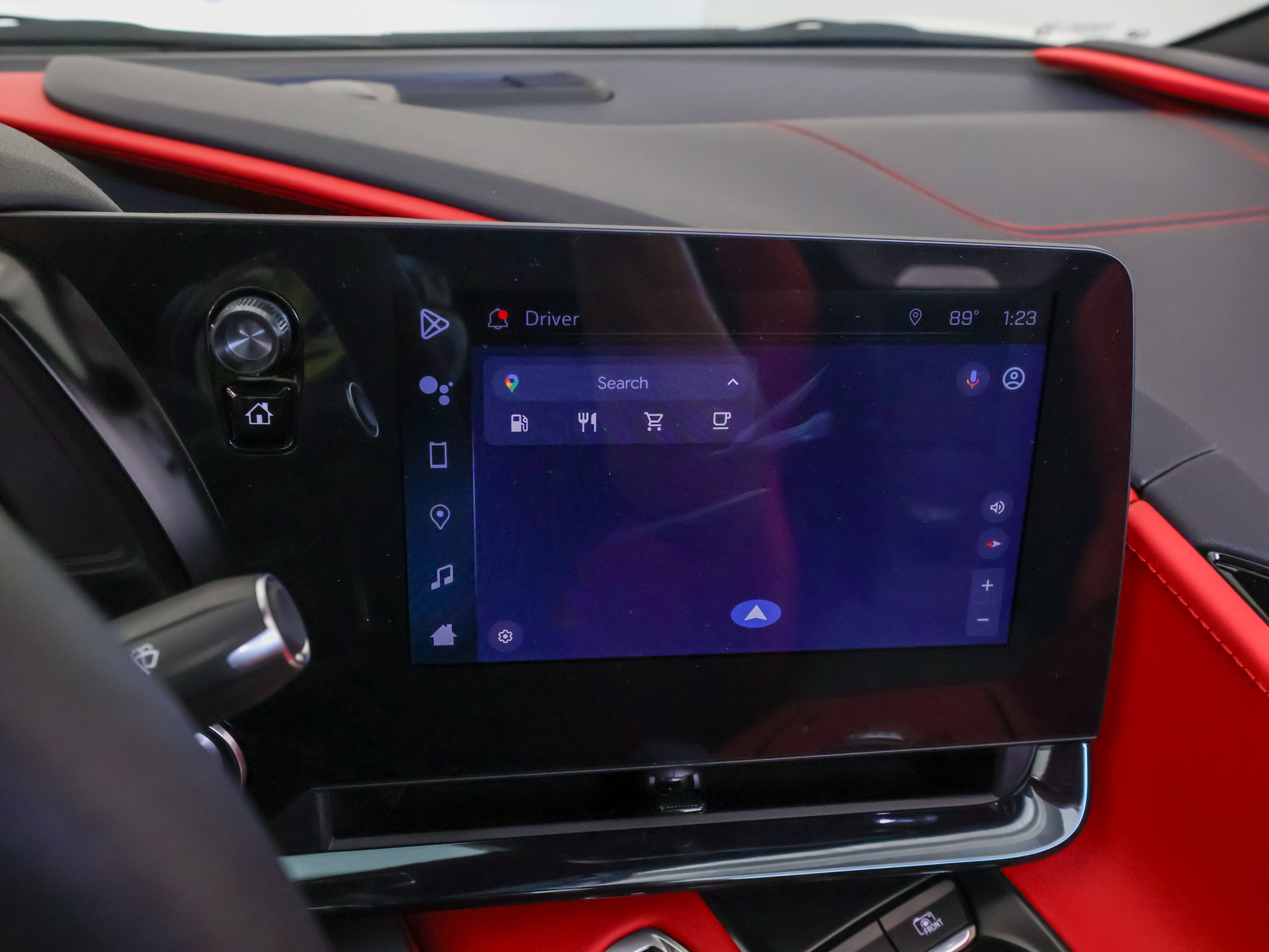 Used 2024 Chevrolet Corvette Stingray Preferred Conv w/ Z51 Performance Package RWD image 29