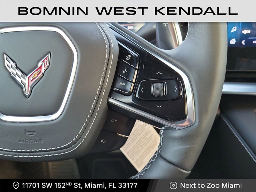 Used 2025 Chevrolet Corvette Z06 image 14