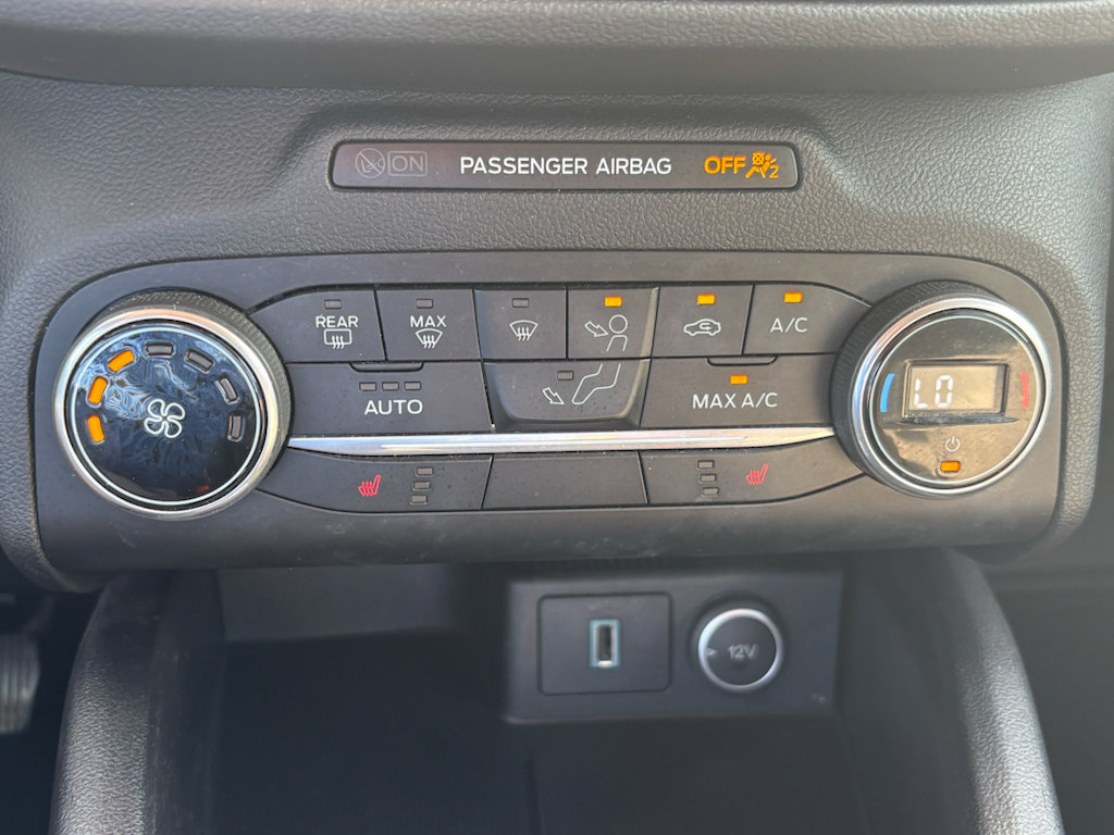 Used 2020 Ford Escape SE FWD image 17