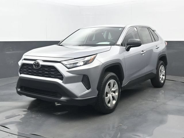 Used 2023 Toyota RAV4 LE FWD image 21