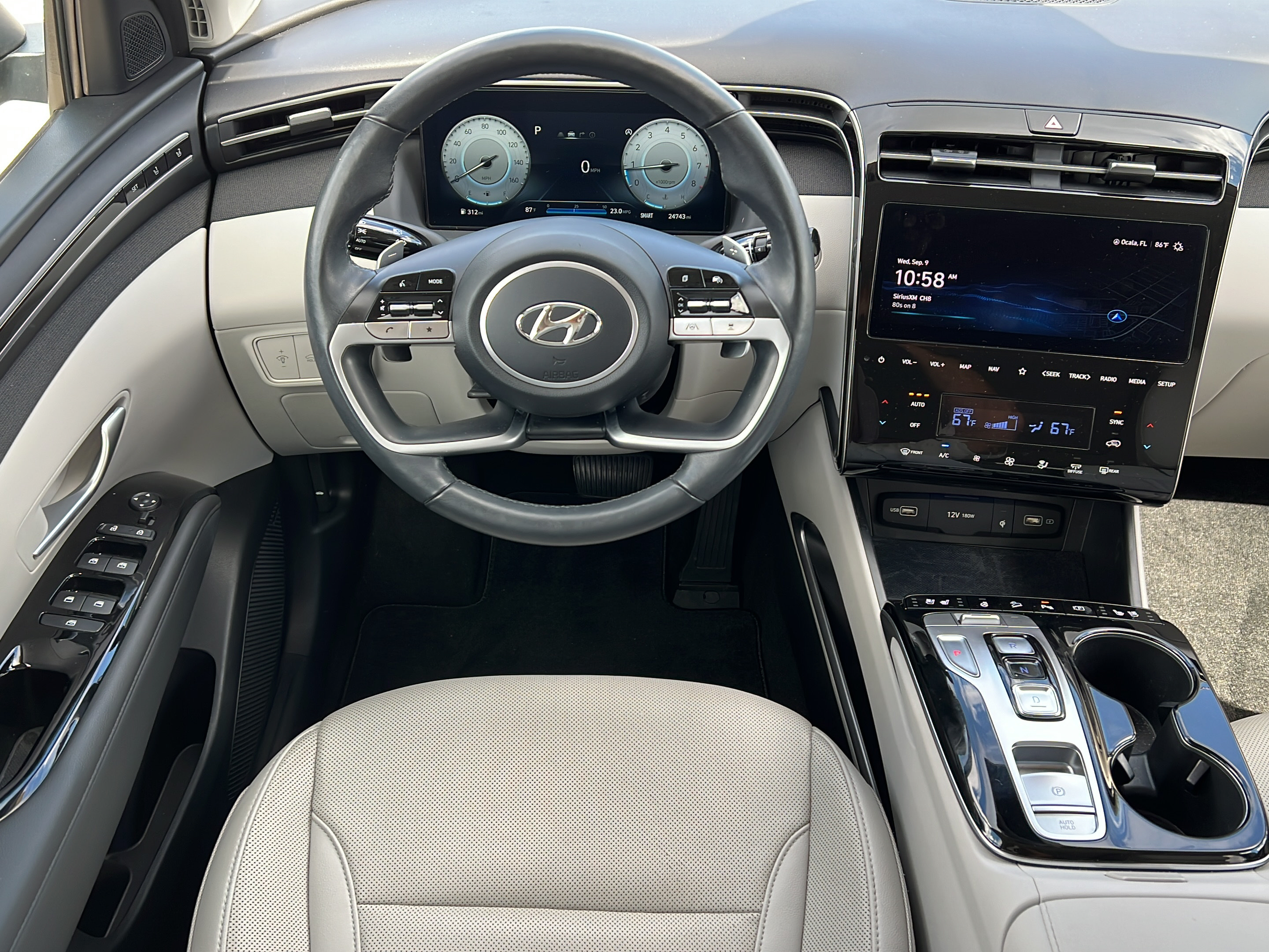 Certified 2024 Hyundai Tucson Limited FWD image 15