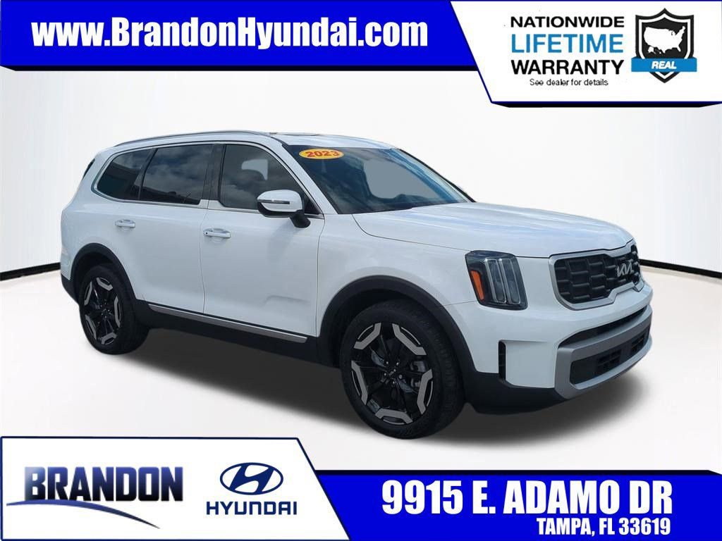 Used 2023 Kia Telluride S w/ S Sunroof Package image 1