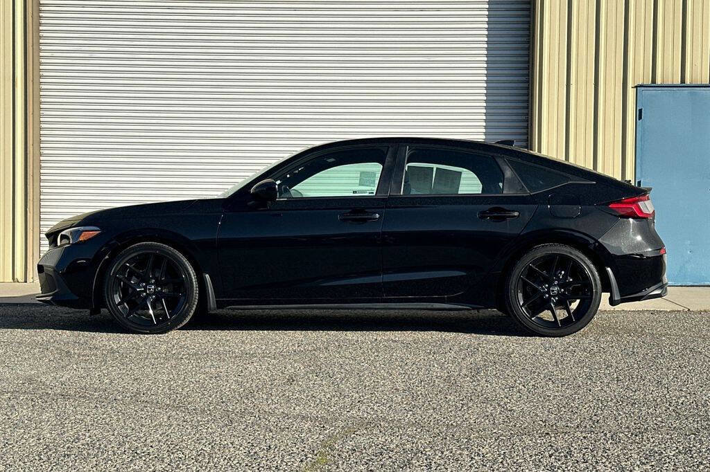 Used 2022 Honda Civic Sport image 3