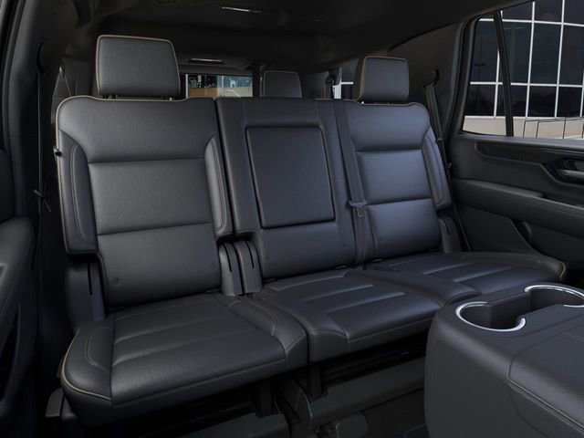 New 2025 GMC Yukon Elevation image 17
