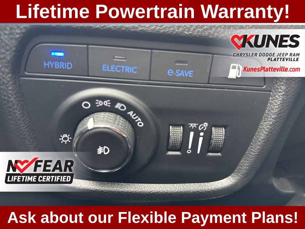 Used 2023 Jeep Grand Cherokee 4WD 4xe image 17